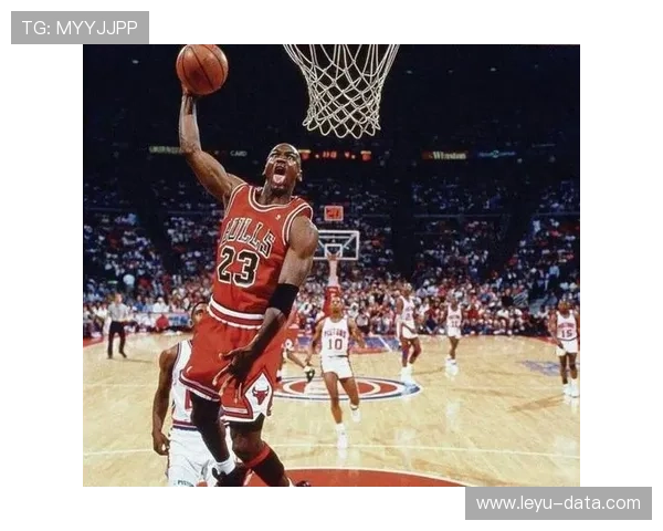 乔丹关键时刻得分爆发拉开差距显核心价值