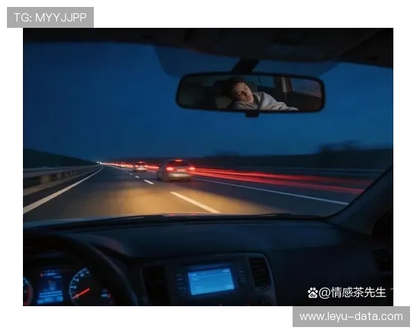 唐佳豪训练完直接打车去奢侈品店，这自律和花钱的速度谁跟得上