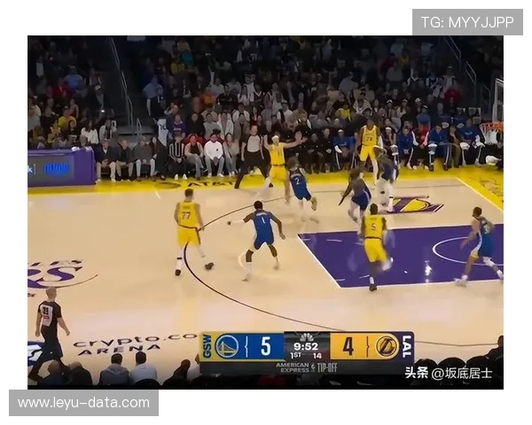 扬尼斯挡拆制造错位效率提升明显，拉开与东契奇得分空间差距