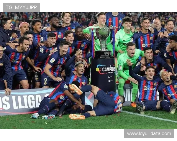 巴萨控不住比赛了，表面传控如常，实则结构早已失衡