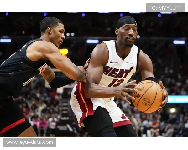 德拉季奇无球跑动提升进攻效率，改变热火外线战术结构